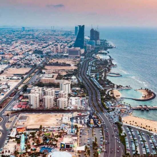 Planning to Relocate Jeddah? Guidelines Before Choosing a Moving